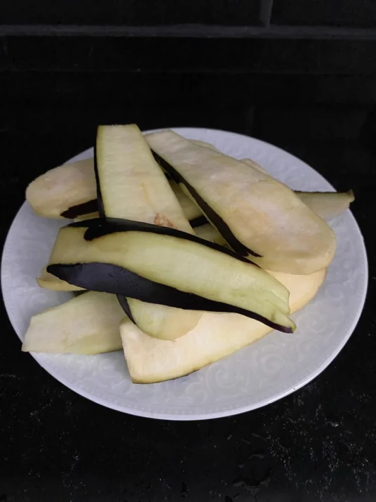 FIRINDA KUZU ETLİ PATLICAN