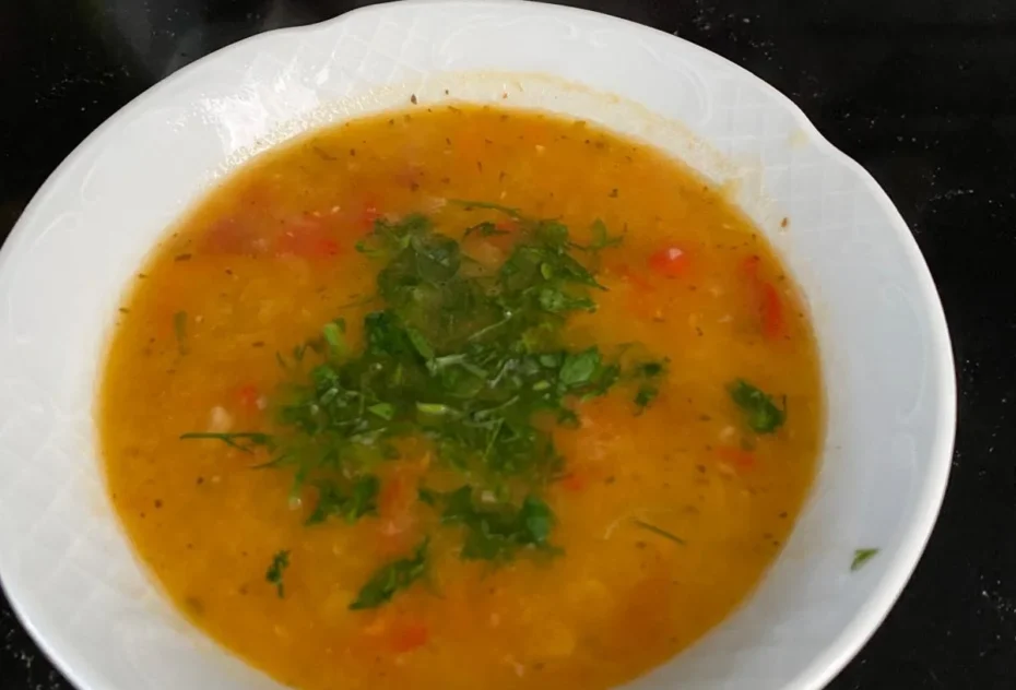SEBZELİ MERCİMEK ÇORBASI-5